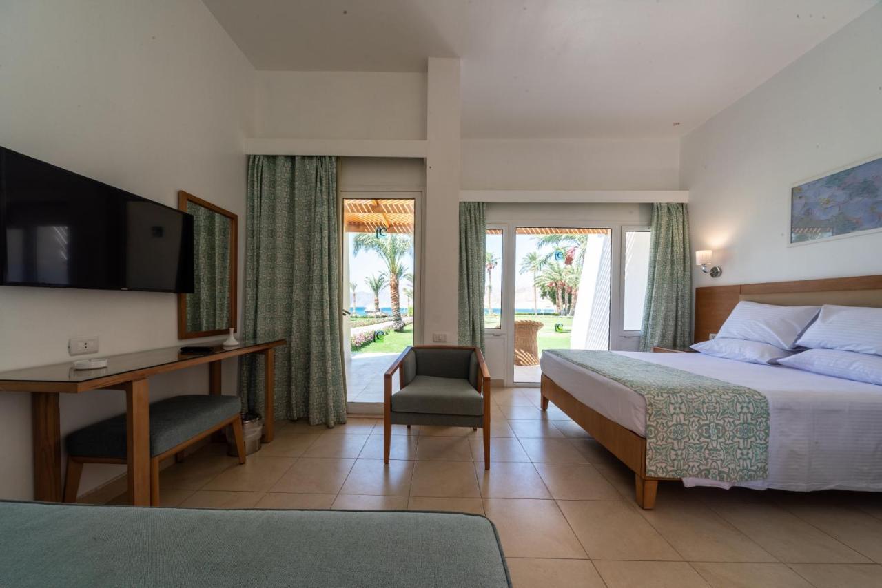 Offerta Speciale Solo Residenti e Cittadini Egiziani - Camera Standard Doppia con Letti Singoli con Vista Mare Laterale